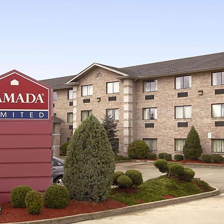 Отель Ramada Limited - Маунт-Стерлинг Экстерьер фото